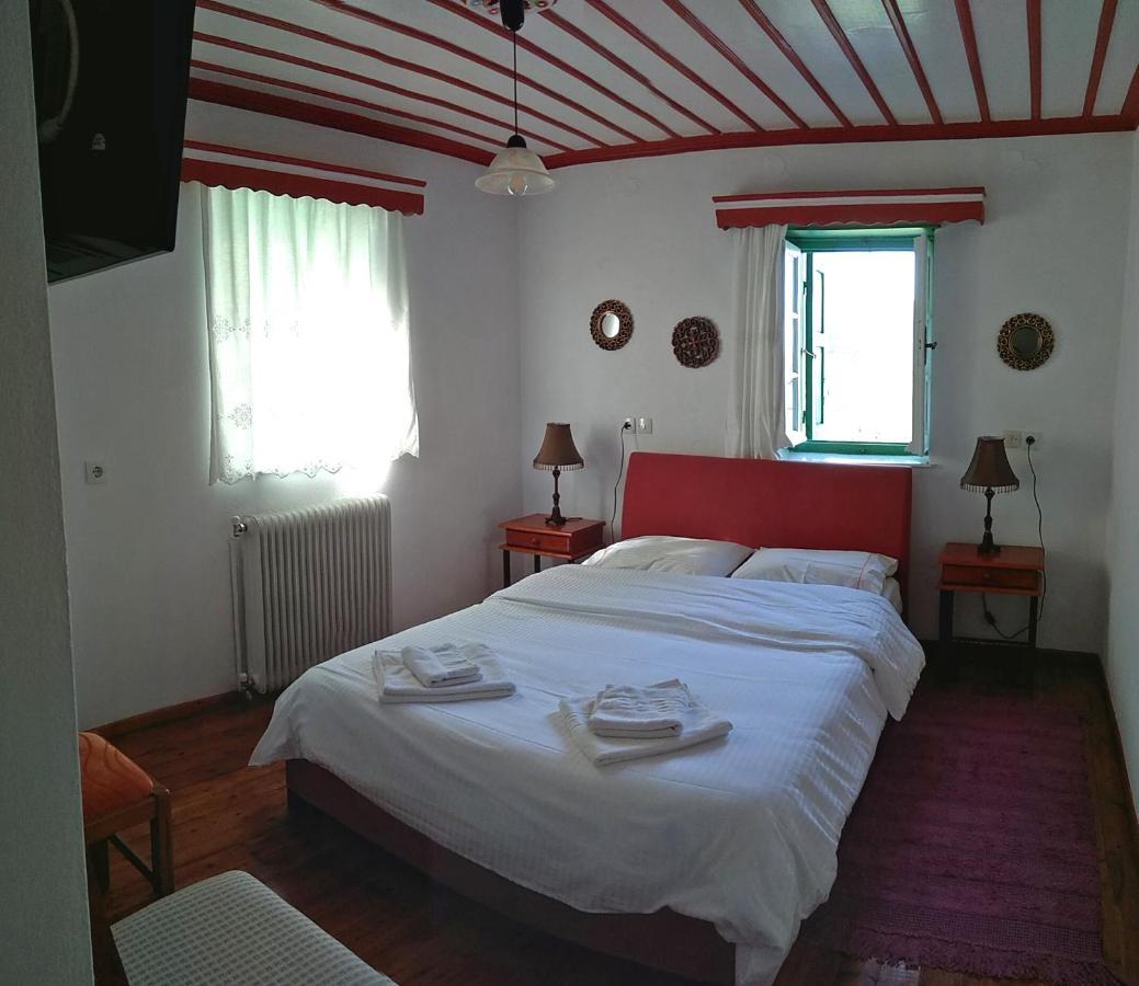 Guesthouse Iro Papigko Luaran gambar