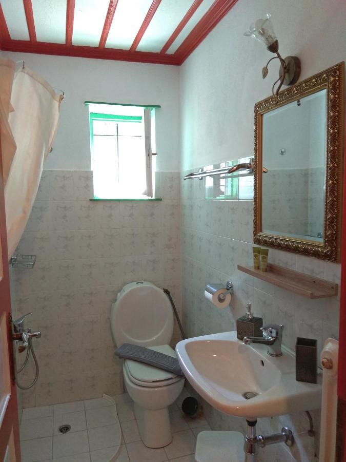 Guesthouse Iro Papigko Luaran gambar