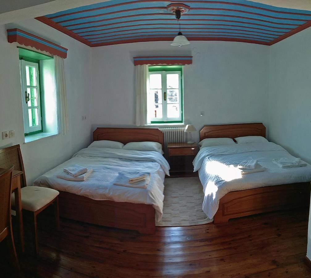 Guesthouse Iro Papigko Luaran gambar